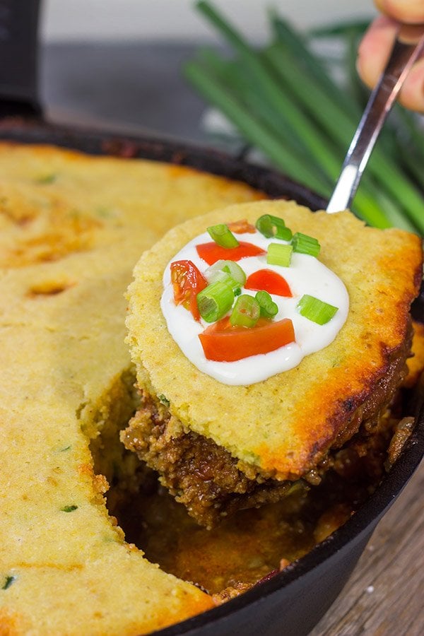 Chili and cornbread are classic companions, but who says they need to be separate? Combine the two together in this one-pot Chili Cornbread Casserole!