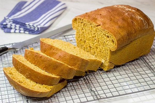 Lightly sweetened with cornmeal and molasses, Anadama Bread is a classic New England bread. It's a unique (and delicious) bread recipe!