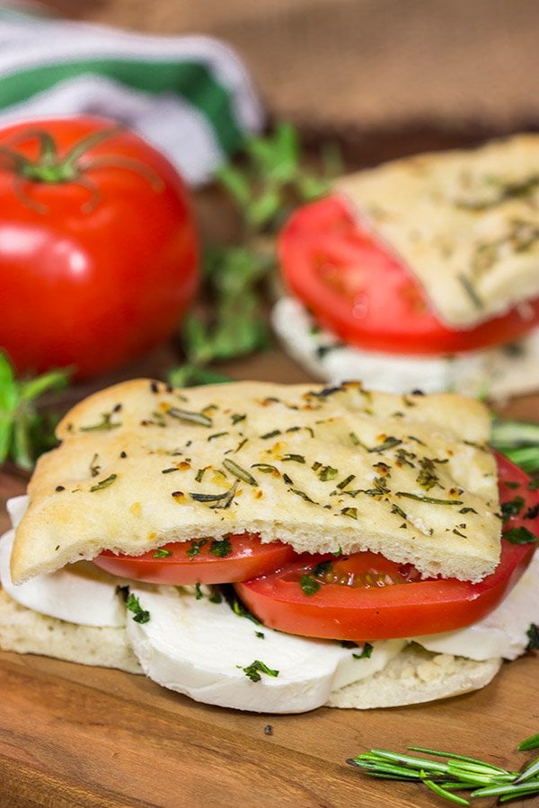 Pizza Bianca might not look like a traditional pizza, but this Italian style bread is quite tasty!  Bake up a batch today!