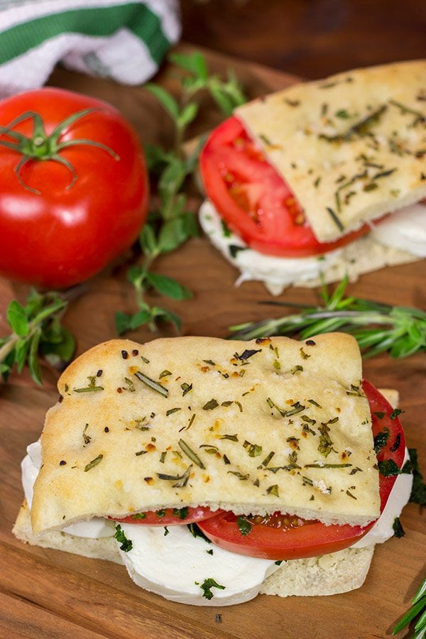 Pizza Bianca might not look like a traditional pizza, but this Italian style bread is quite tasty!  Bake up a batch today!
