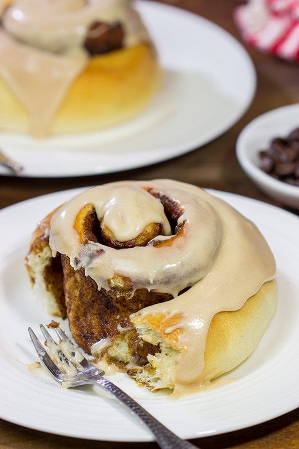 Complete with a cinnamon-coffee filling and a cappuccino glaze, these Cappuccino Cinnamon Rolls are a great way to start the day!