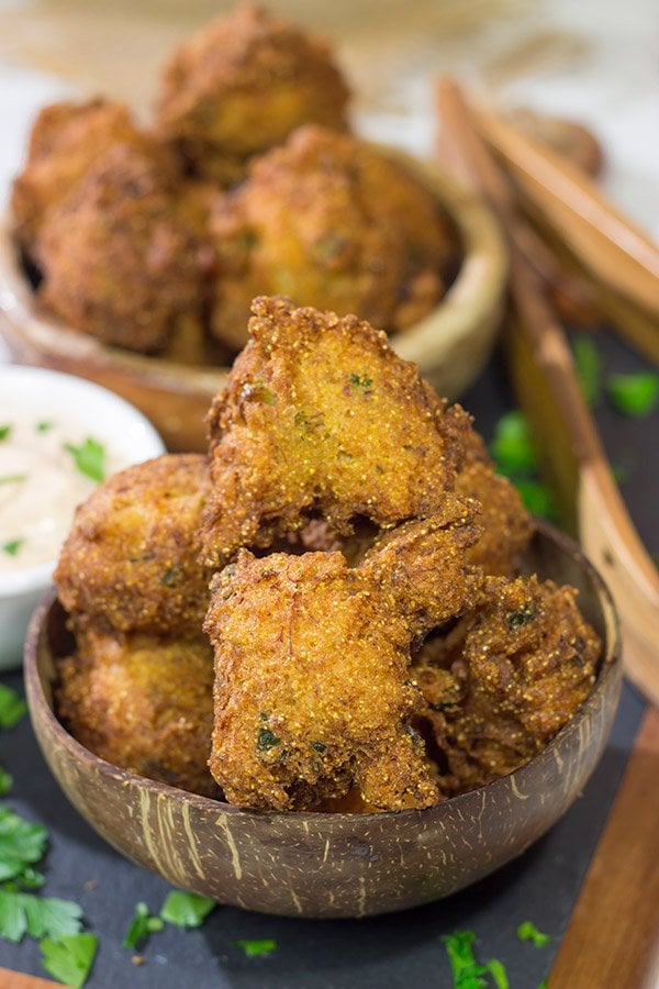 Take your fried food game to a whole new level!  These Crab Cake Hushpuppies combine two favorites into one.