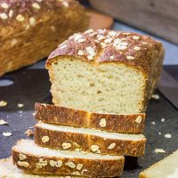 Think baking homemade bread is too hard? Think again! This No Knead Honey Oat Bread is easy to make...oh, and it tastes amazing, too!
