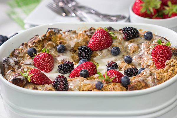 Wondering what to do with a pack of slightly stale bagels?  Turn 'em into this delicious Bagel French Toast Casserole!