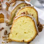 This Maple Pecan Pound Cake features a maple-flavored cake topped with lightly toasted pecans.  A slice of this cake is perfect for a chilly Autumn evening!