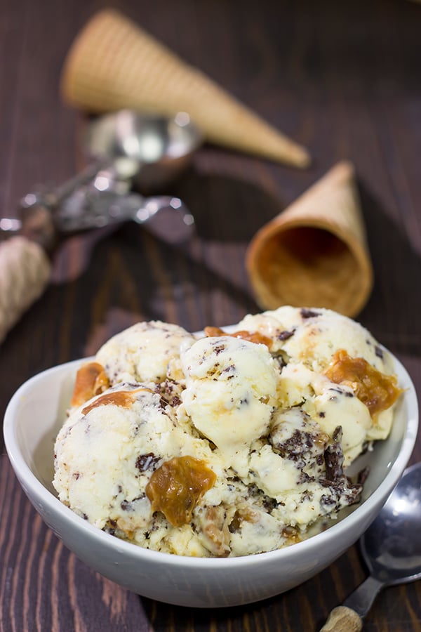 This Samoa Ice Cream includes the chocolate, coconut and caramel flavors of the beloved Girl Scout cookie...just in homemade ice cream form!
