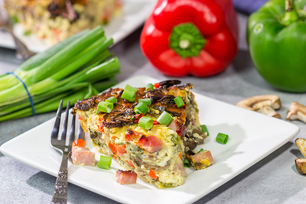 Packed with ham, bell peppers and shredded cheese, this Denver Omelet Casserole is a great breakfast, brunch or even dinner recipe!