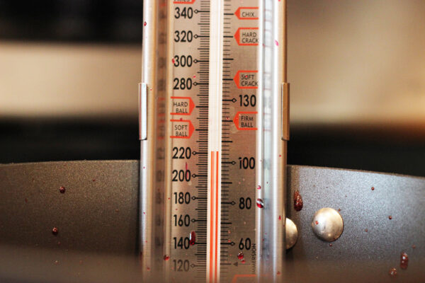 Candy thermometer