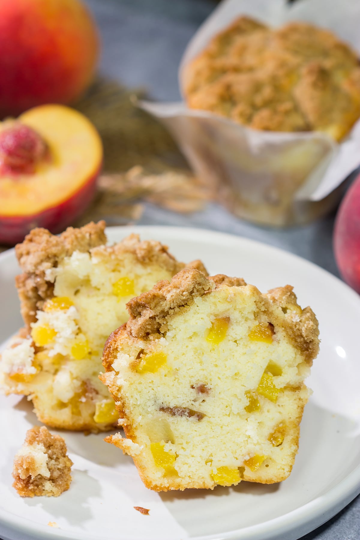 illed with juicy peaches and topped with a brown sugar crumble, these Peach Streusel Muffins are a tasty treat for summer mornings!