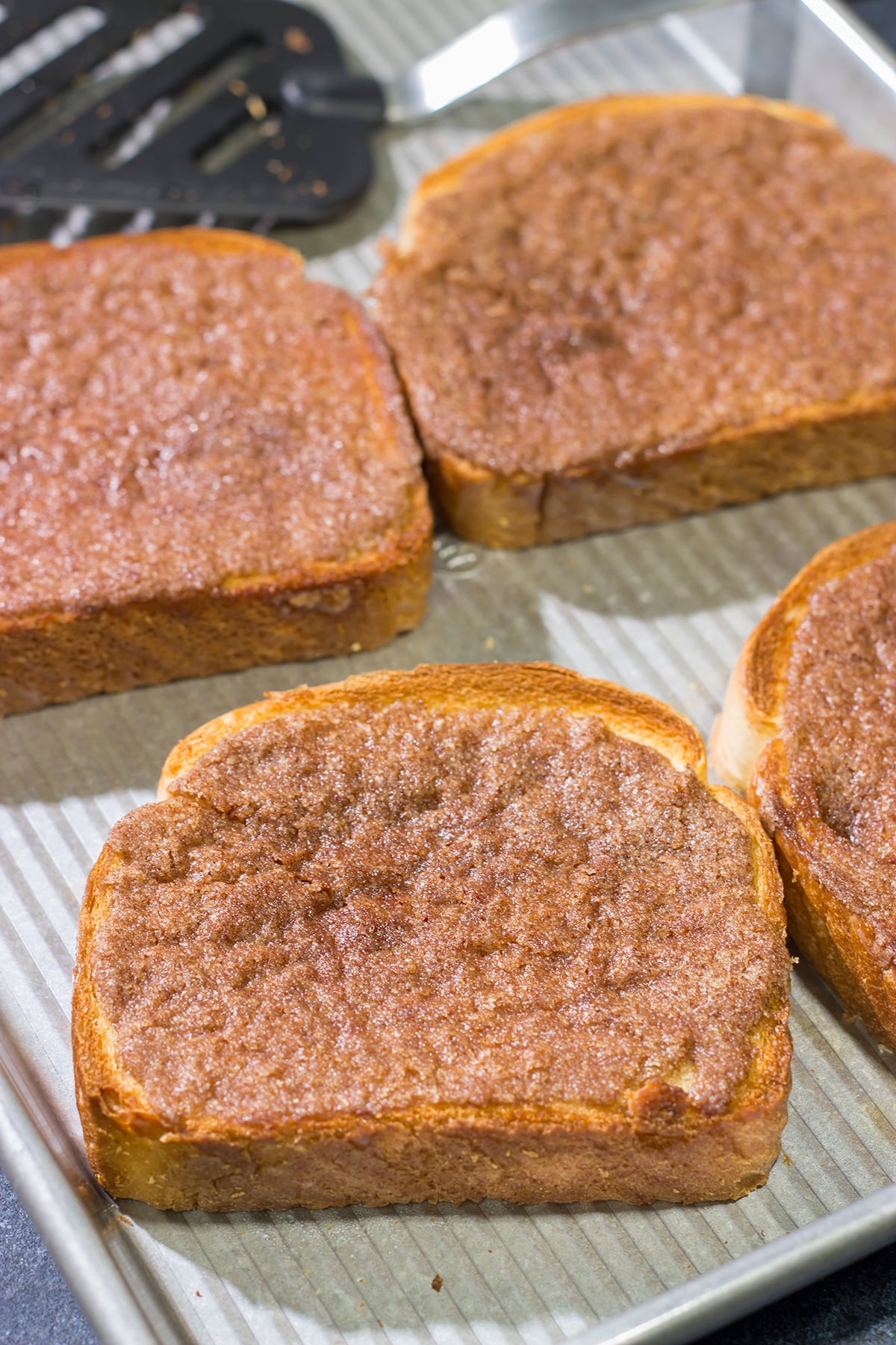 If you're looking for the ultimate start to the day, turn on the oven and make a batch of this Homemade Cinnamon Toast!