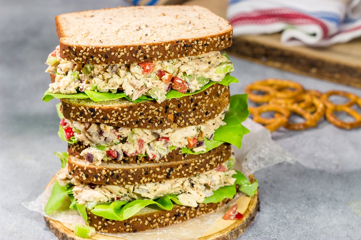 This Hummus Chicken Salad recipe uses hummus instead of mayonnaise. It's a fun - and delicious - twist on a classic recipe!