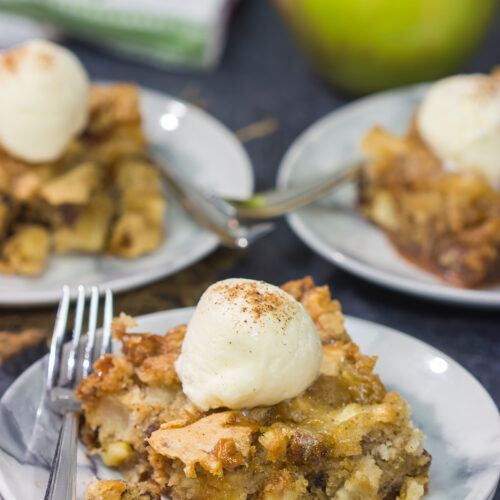 Packed with apples, pecans and bits of caramel, this Caramel Apple Cake is a tasty way to celebrate the arrival of cooler autumn days!