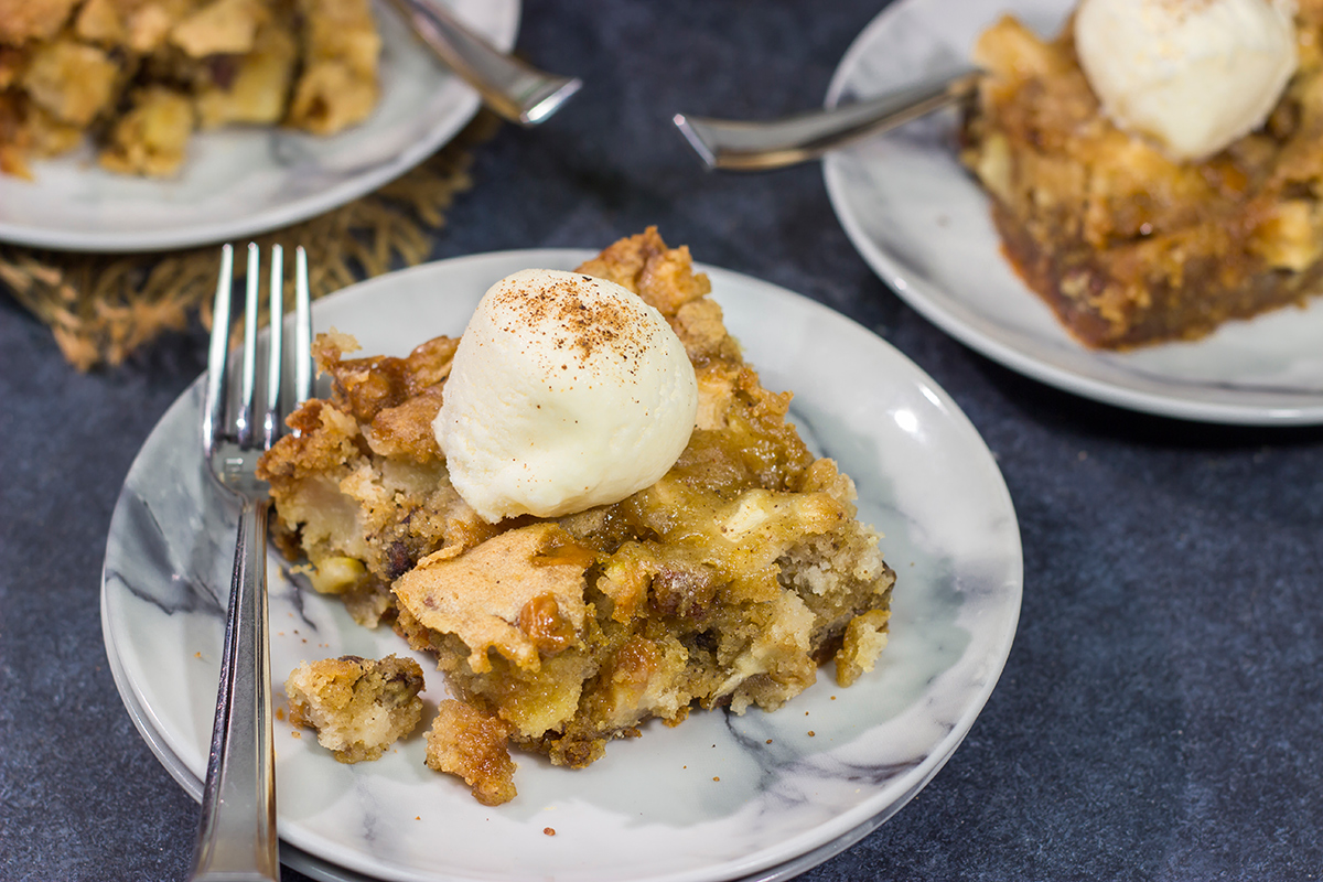 ed with apples, pecans and bits of caramel, this Caramel Apple Cake is a tasty way to celebrate the arrival of cooler autumn days!