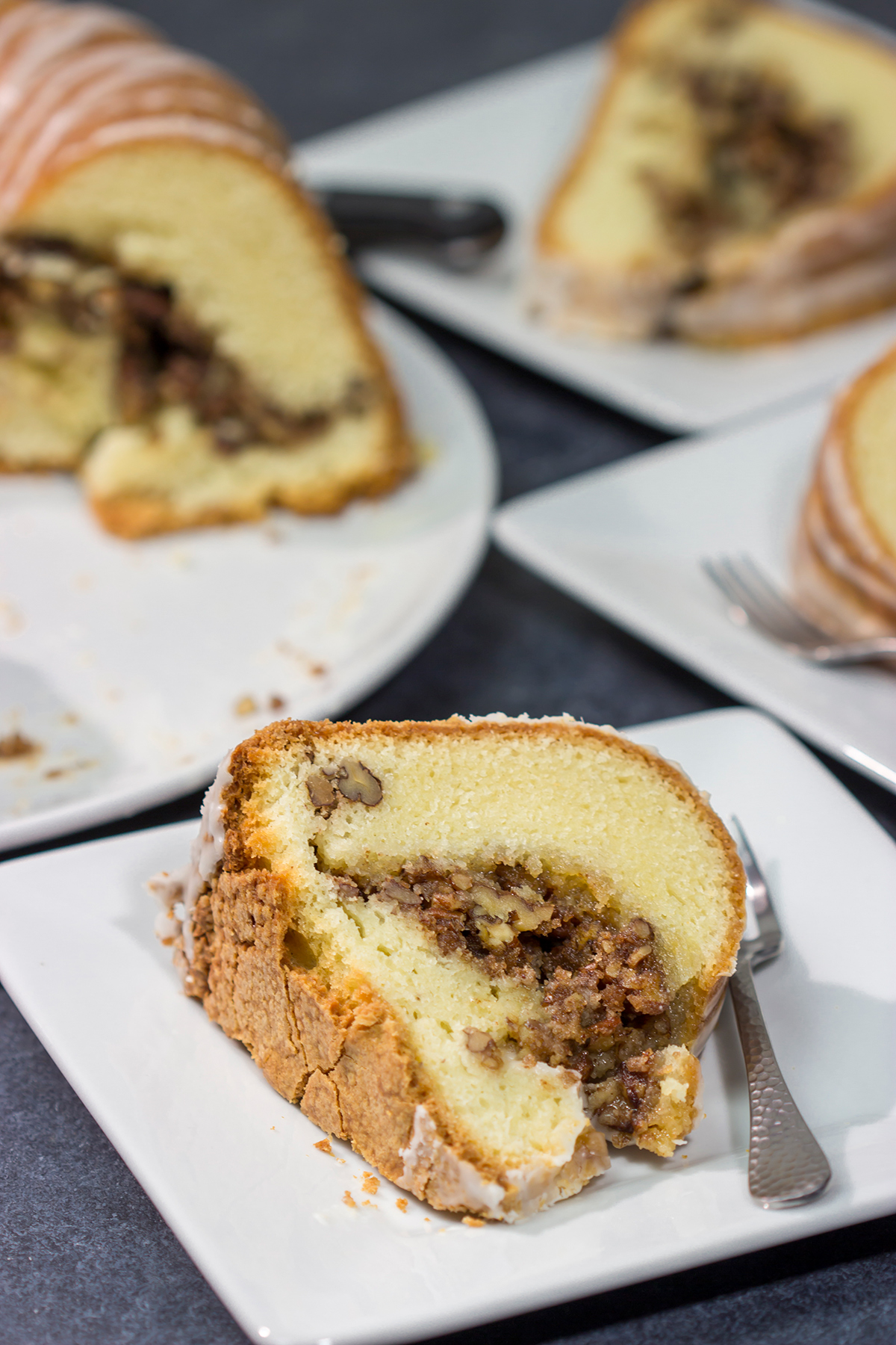 his Cinnamon Pecan Pound Cake features a sour cream pound cake filled with a layer of sugared pecans - it's one heck of a tasty dessert!