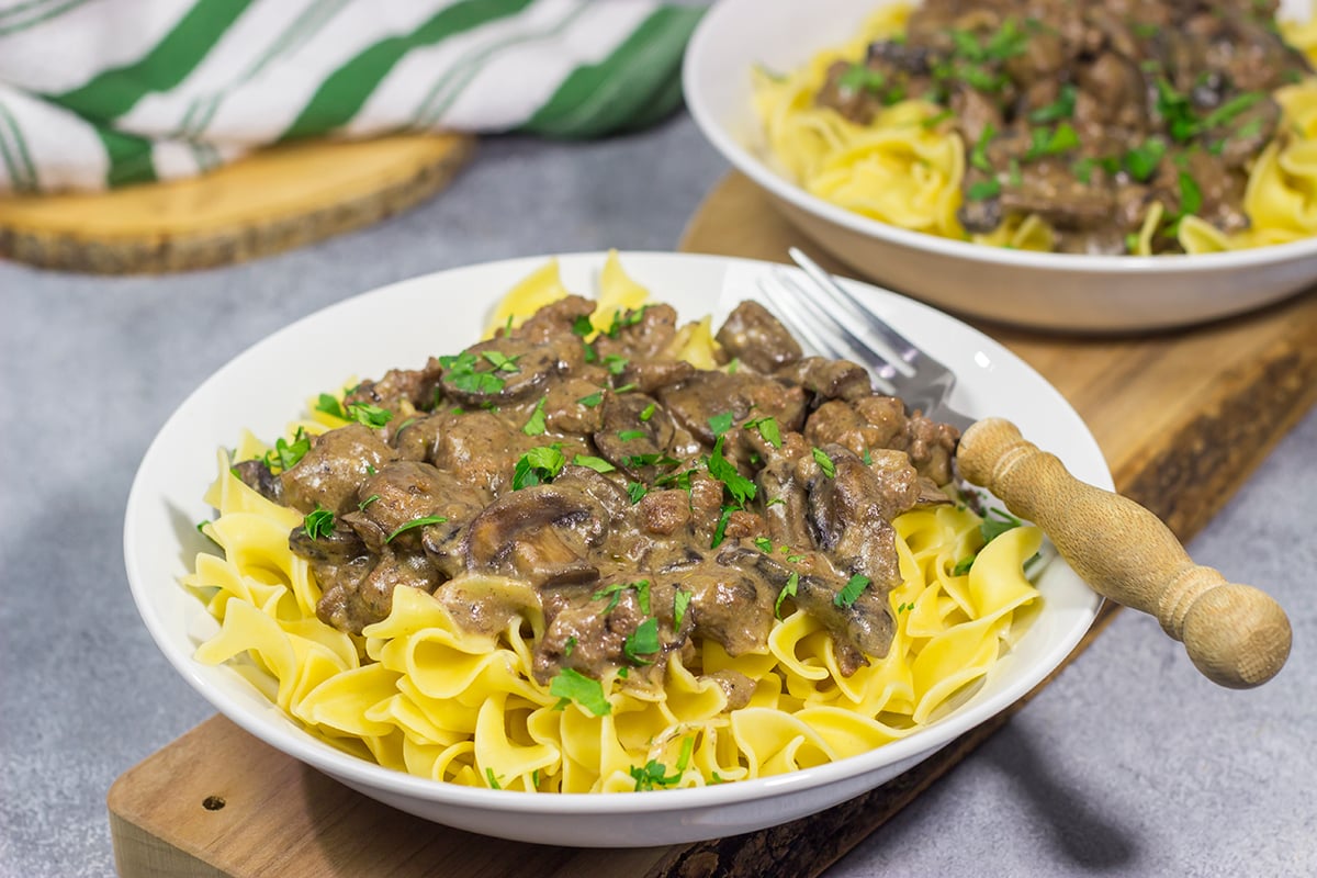 Featuring flavorful ground beef and sautéed mushrooms in a creamy sauce, this Ground Beef Stroganoff makes for an easy and classic comfort food meal!