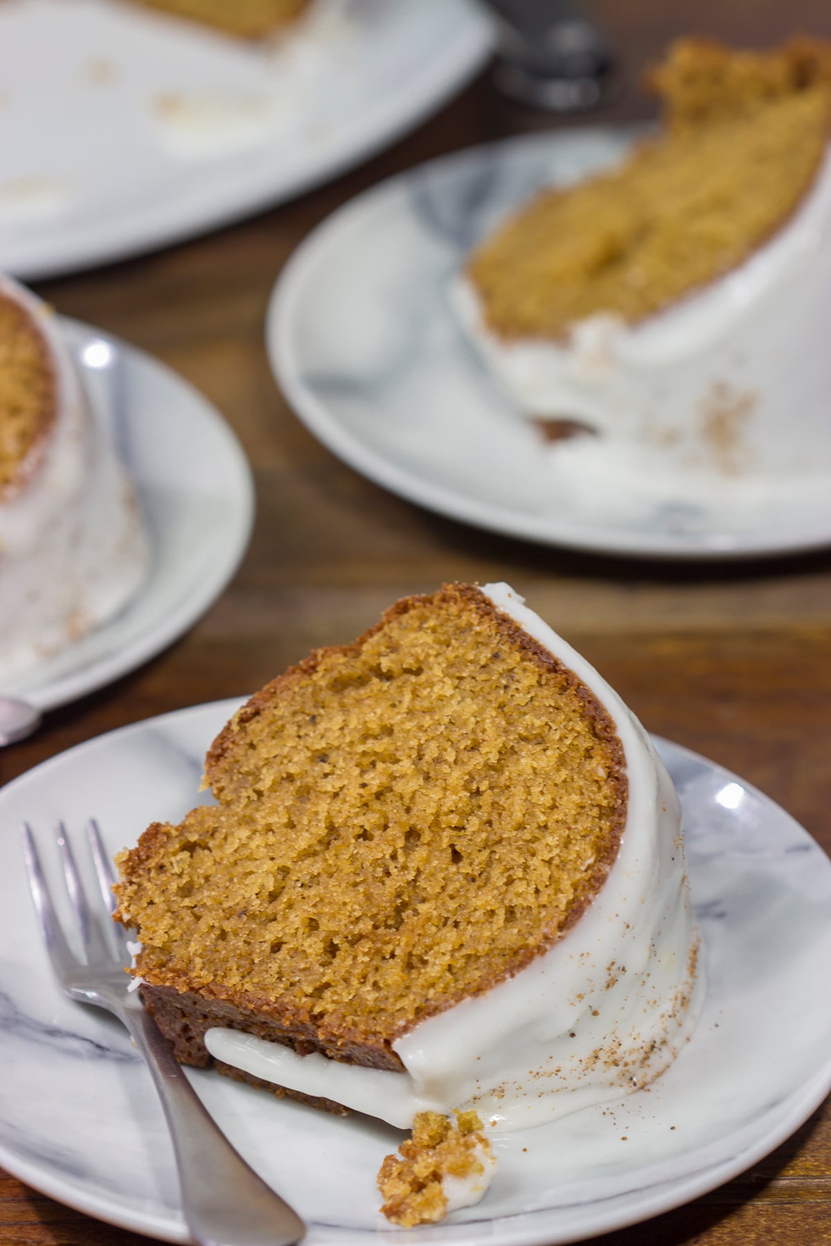 Featuring the classic holiday baking spices of cinnamon, ginger and nutmeg, this Molasses Spice Cake is a delicious way to enjoy the season!