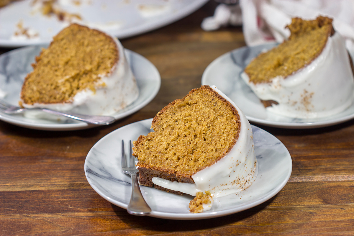 Featuring the classic holiday baking spices of cinnamon, ginger and nutmeg, this Molasses Spice Cake is a delicious way to enjoy the season!