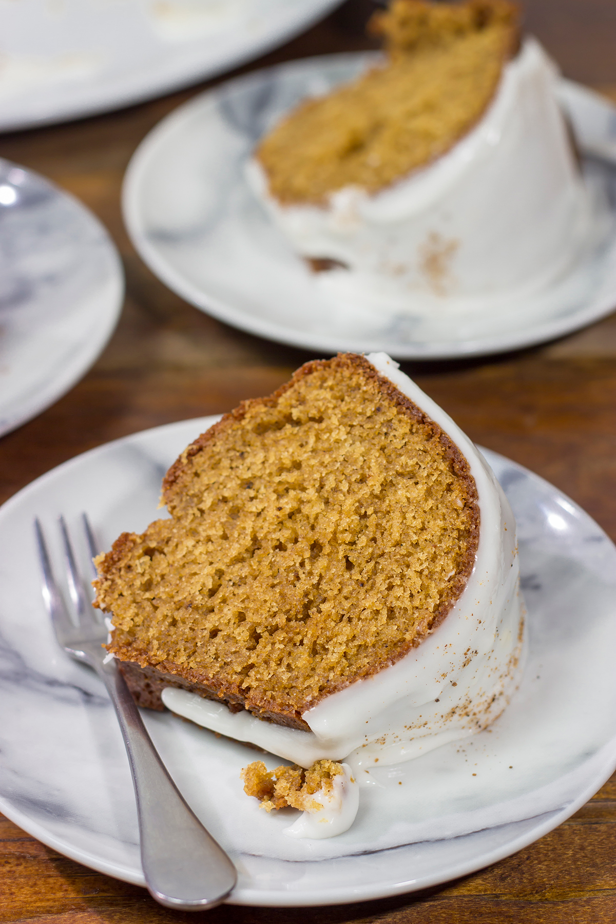 Featuring the classic holiday baking spices of cinnamon, ginger and nutmeg, this Molasses Spice Cake is a delicious way to enjoy the season!