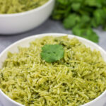 Packed with fresh spinach and cilantro, Arroz Verde (or Green Rice) makes for an easy and tasty side dish! Plus, it just looks cool!