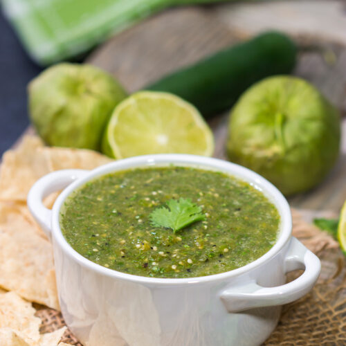 Salsa Verde (Green Salsa) is a delicious salsa...and it's easy to make at home! This salsa is great by itself or as a topping for tacos.