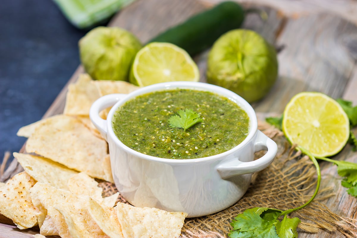 Salsa Verde (Green Salsa) is a delicious salsa...and it's easy to make at home! This salsa is great by itself or as a topping for tacos.