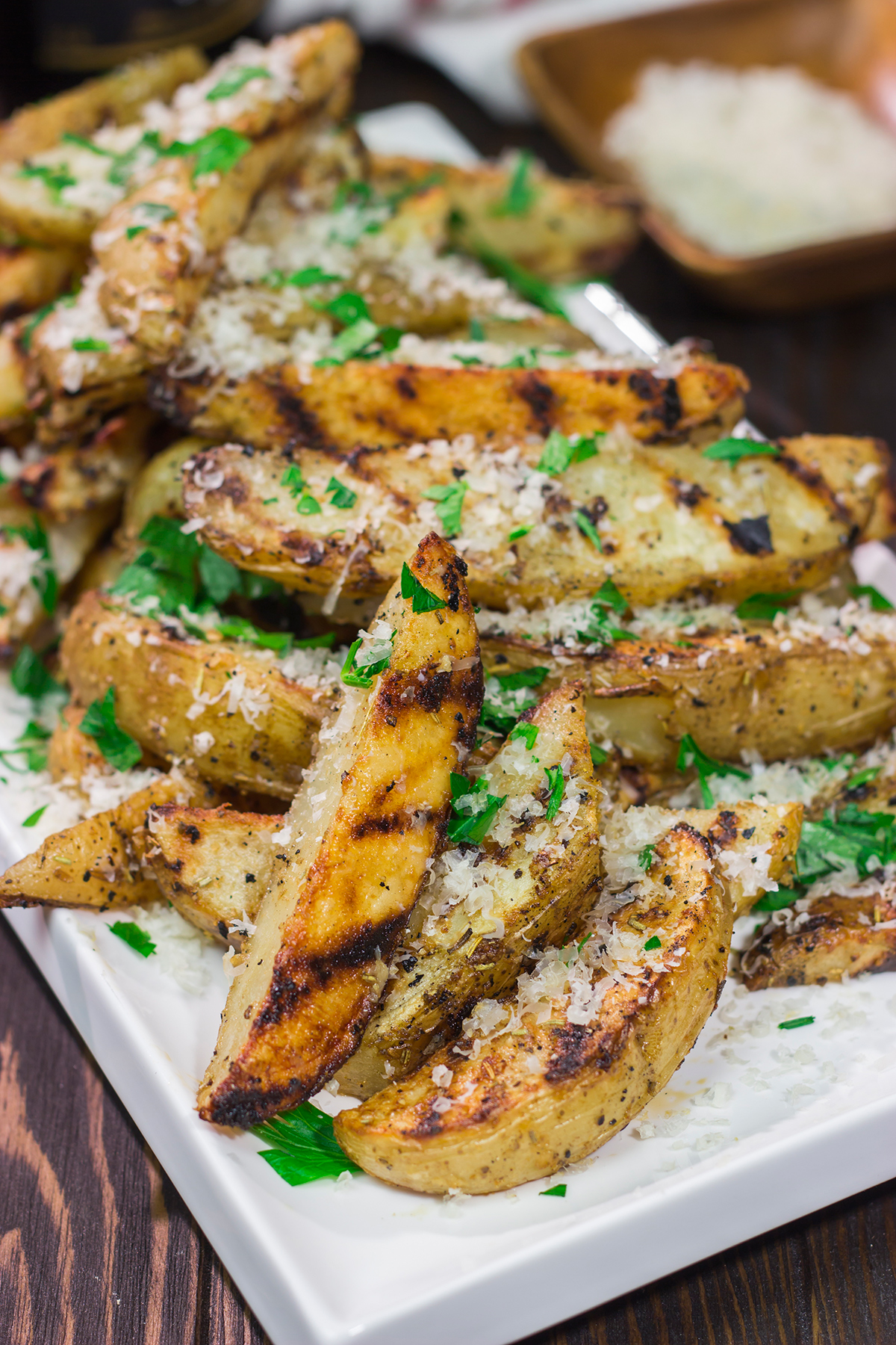 Leave that oven off and fire up the grill! These Grilled Potatoes are an easy and tasty side dish for all sorts of summer meals!