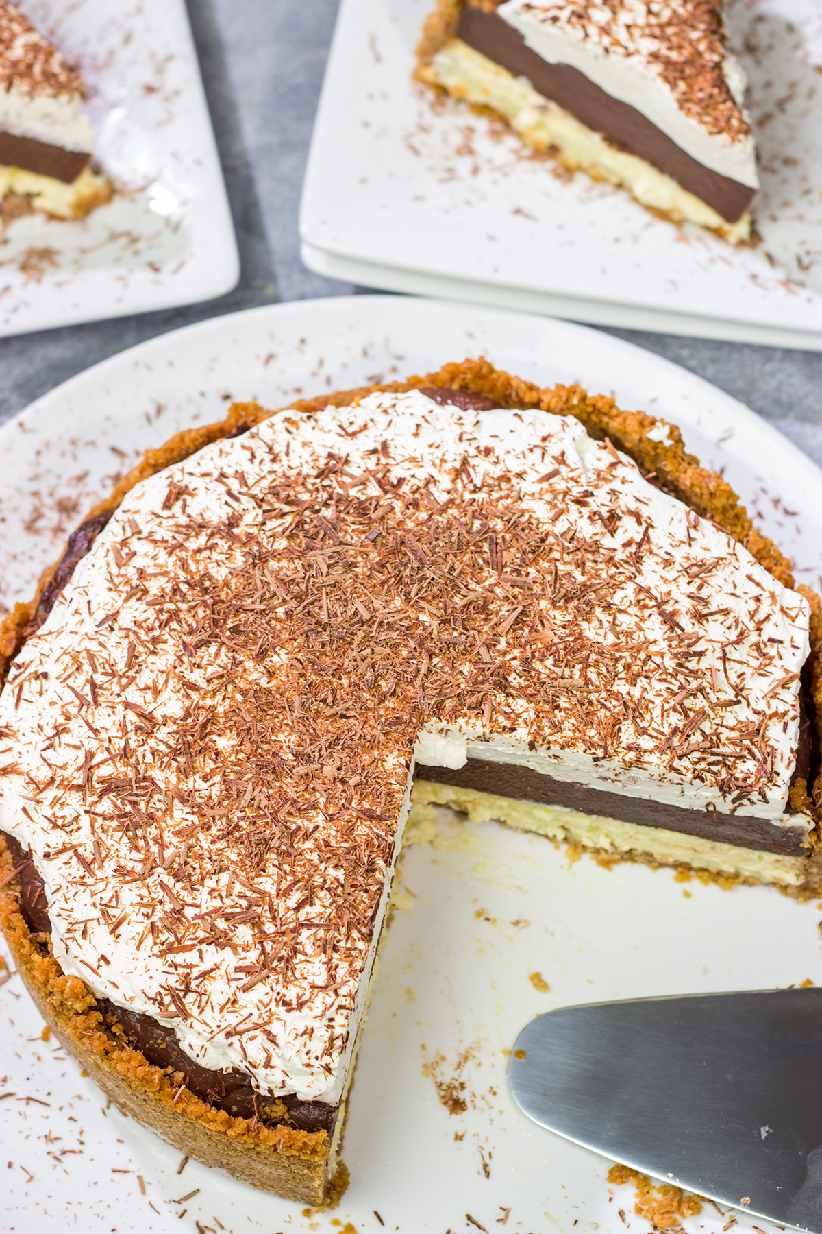 Creamy cheesecake. Rich chocolate pudding. Fresh whipped cream. They all come together in this delicious Chocolate Cream Pie Cheesecake. Grab a slice tonight!