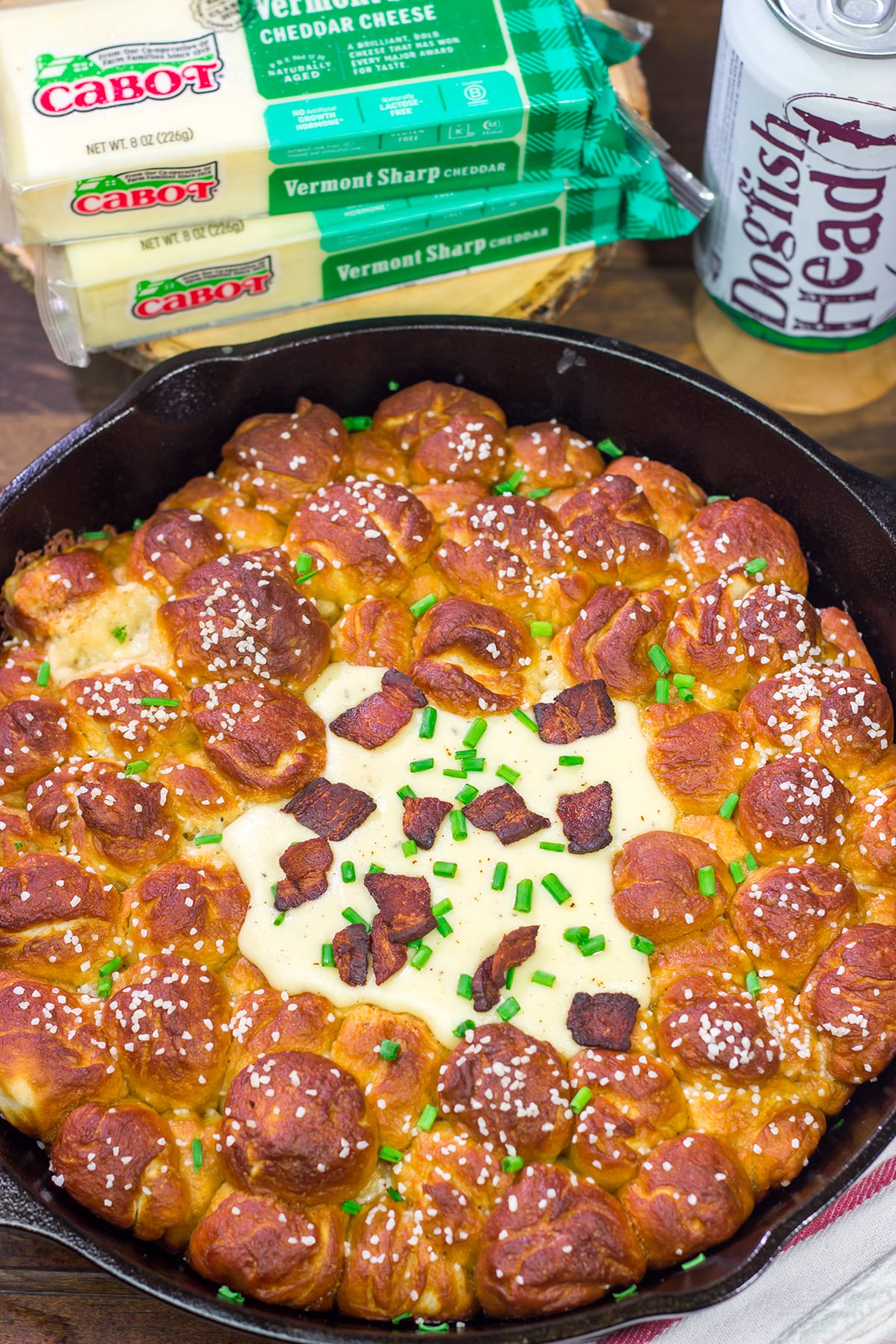 This Pull Apart Pretzel Skillet features warm, soft pretzels served with Beer Cheese. It's the perfect way to celebrate Oktoberfest and Autumn days in general!