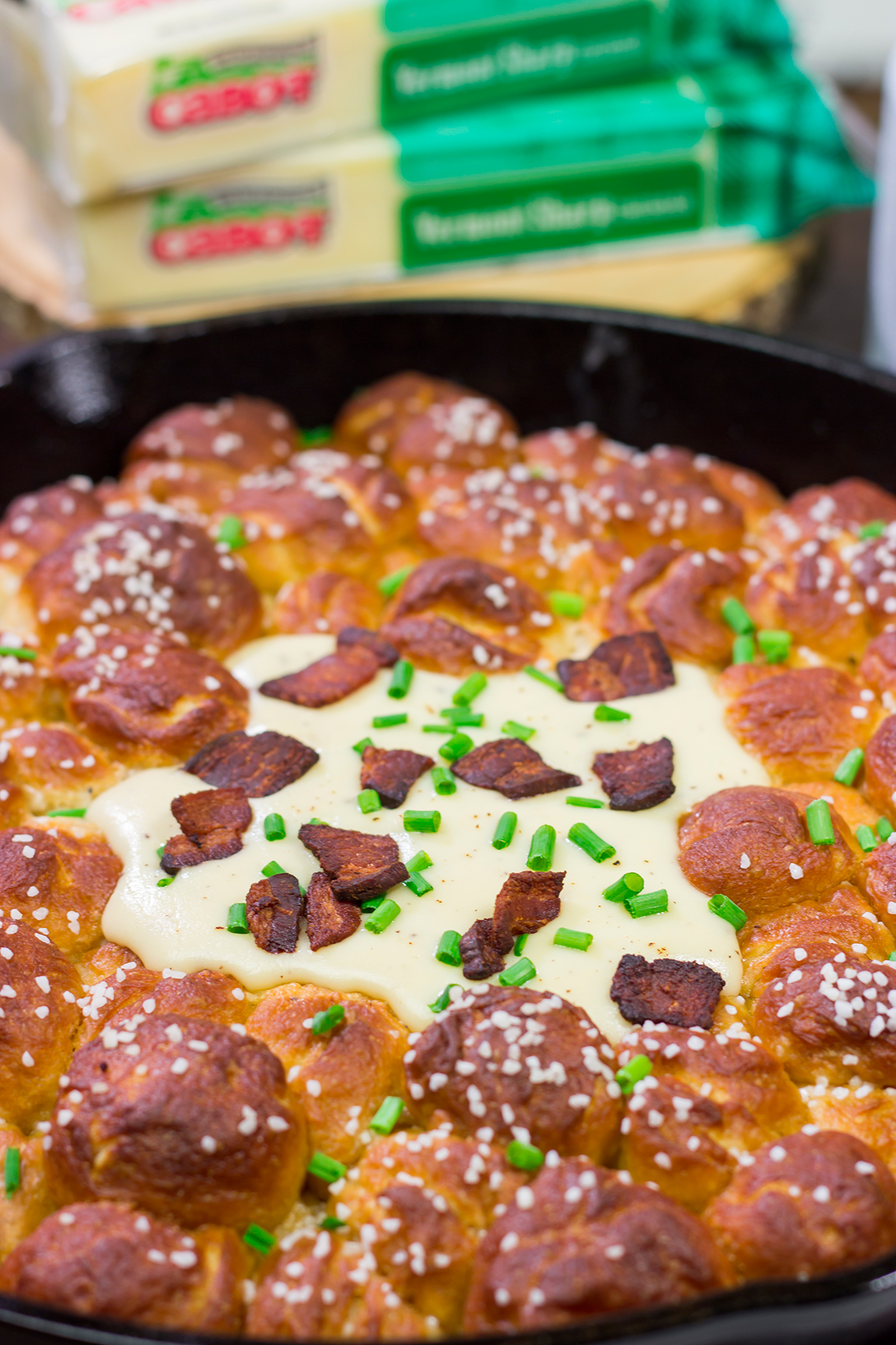This Pull Apart Pretzel Skillet features warm, soft pretzels served with Beer Cheese. It's the perfect way to celebrate Oktoberfest and Autumn days in general!