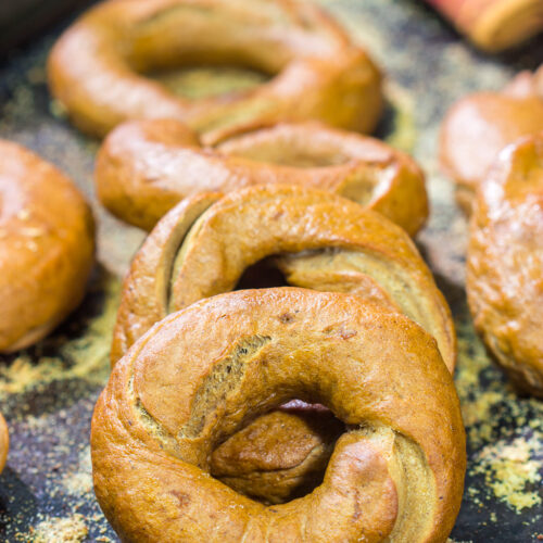 Packed with real pumpkin and pumpkin pie spice, these Pumpkin Spice Bagels are a fun addition to the fall baking lineup!
