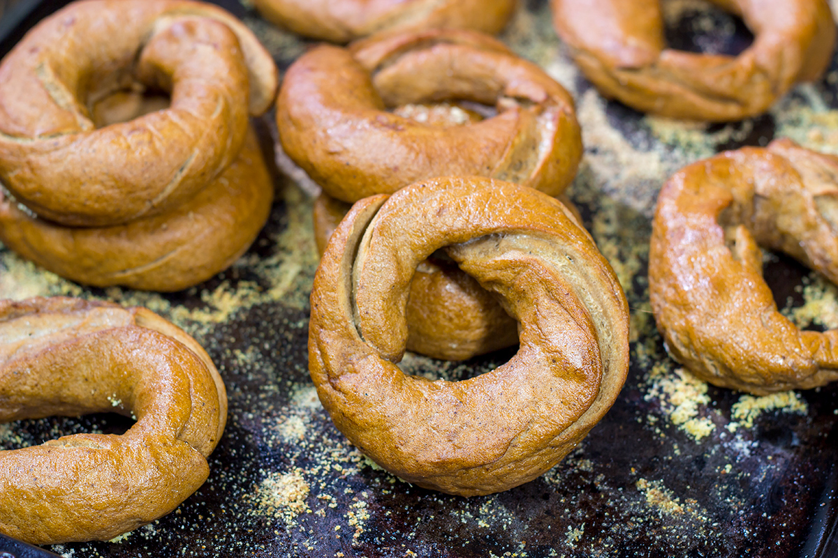 Packed with real pumpkin and pumpkin pie spice, these Pumpkin Spice Bagels are a fun addition to the fall baking lineup!