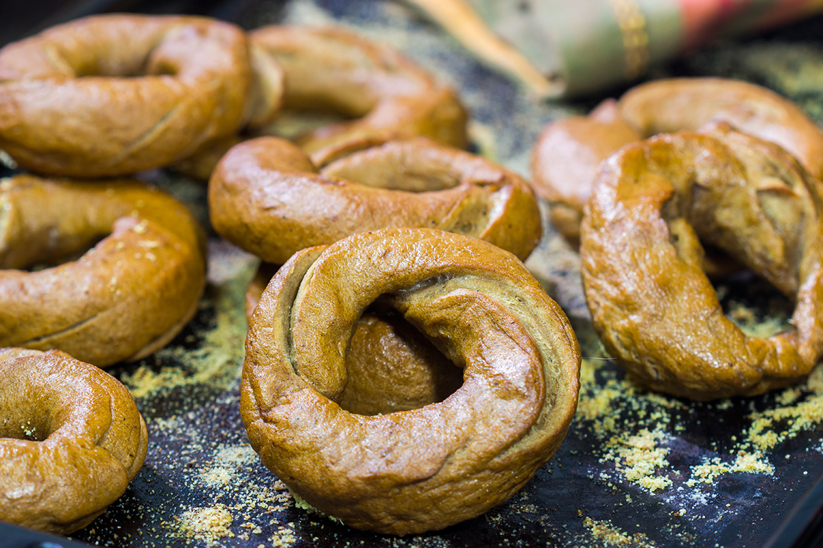 Packed with real pumpkin and pumpkin pie spice, these Pumpkin Spice Bagels are a fun addition to the fall baking lineup!