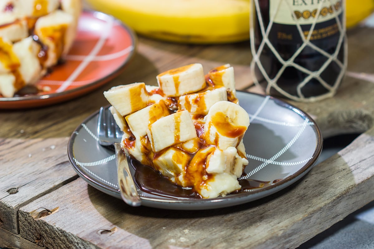 Featuring the flavors of vanilla, rum and bananas, this Bananas Foster Cream Pie is a fun twist on the classic New Orleans dessert!