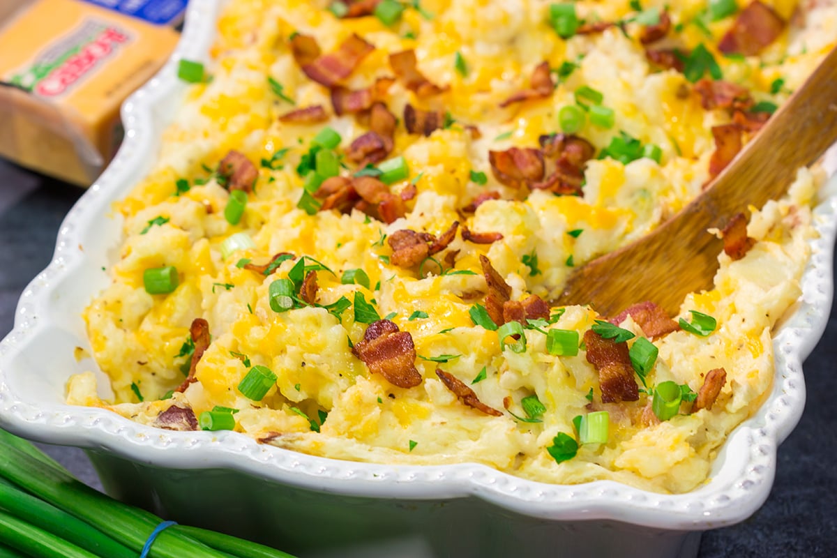 Packed with all of the classic baked potato toppings, this Loaded Mashed Potato Casserole makes for a delicious side dish!