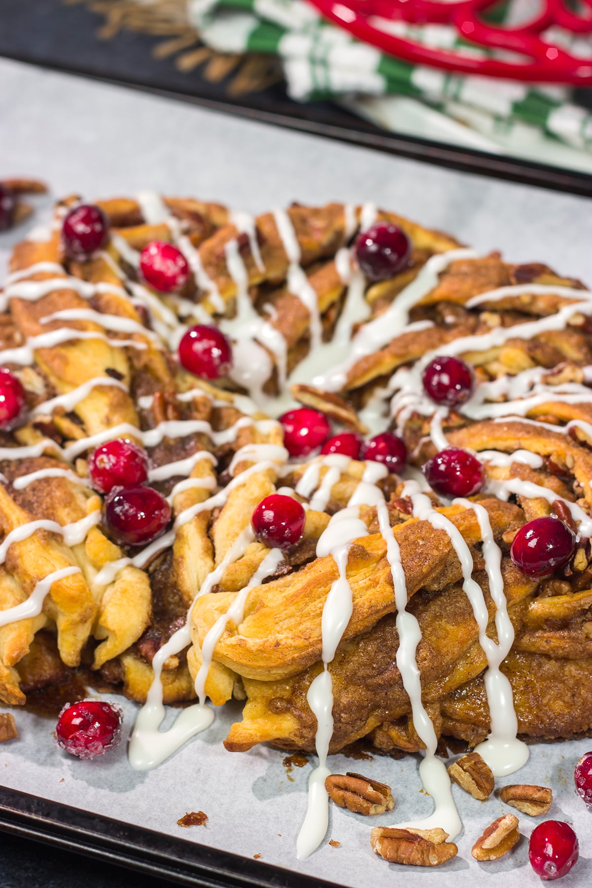 Looking for an easy and delicious holiday breakfast idea? This Easy Cinnamon Pecan Wreath is ready for the oven in just 15 minutes!