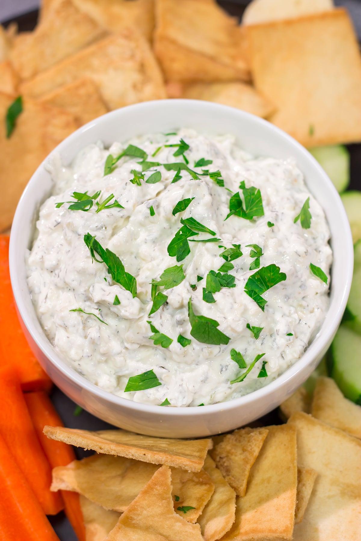 Looking for an easy dip recipe? This Easy Sour Cream Dip recipe is a winner! Serve with a mix of chips and/or veggies for a crowd-pleasing appetizer!