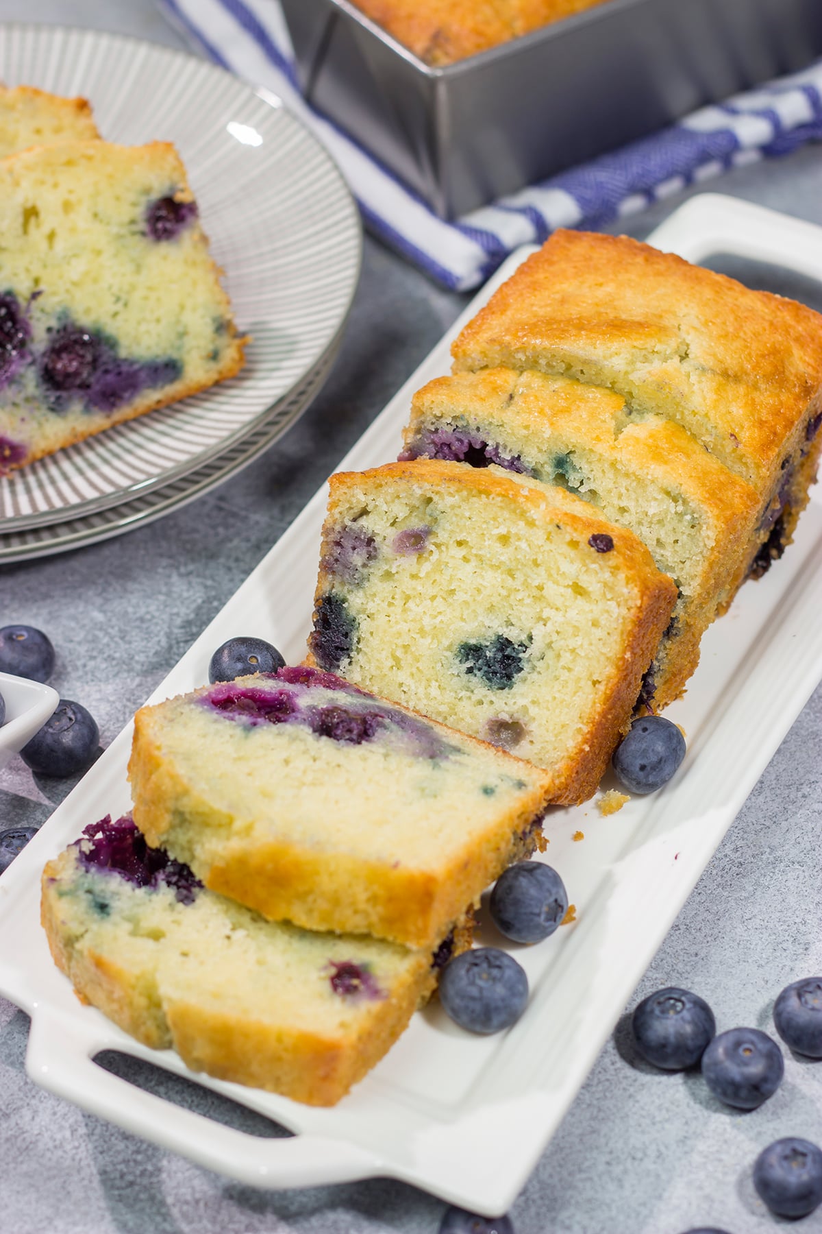 Everything is better in mini form! These Mini Blueberry Loaves are easy and delicious...and they're perfect for weekend breakfasts.