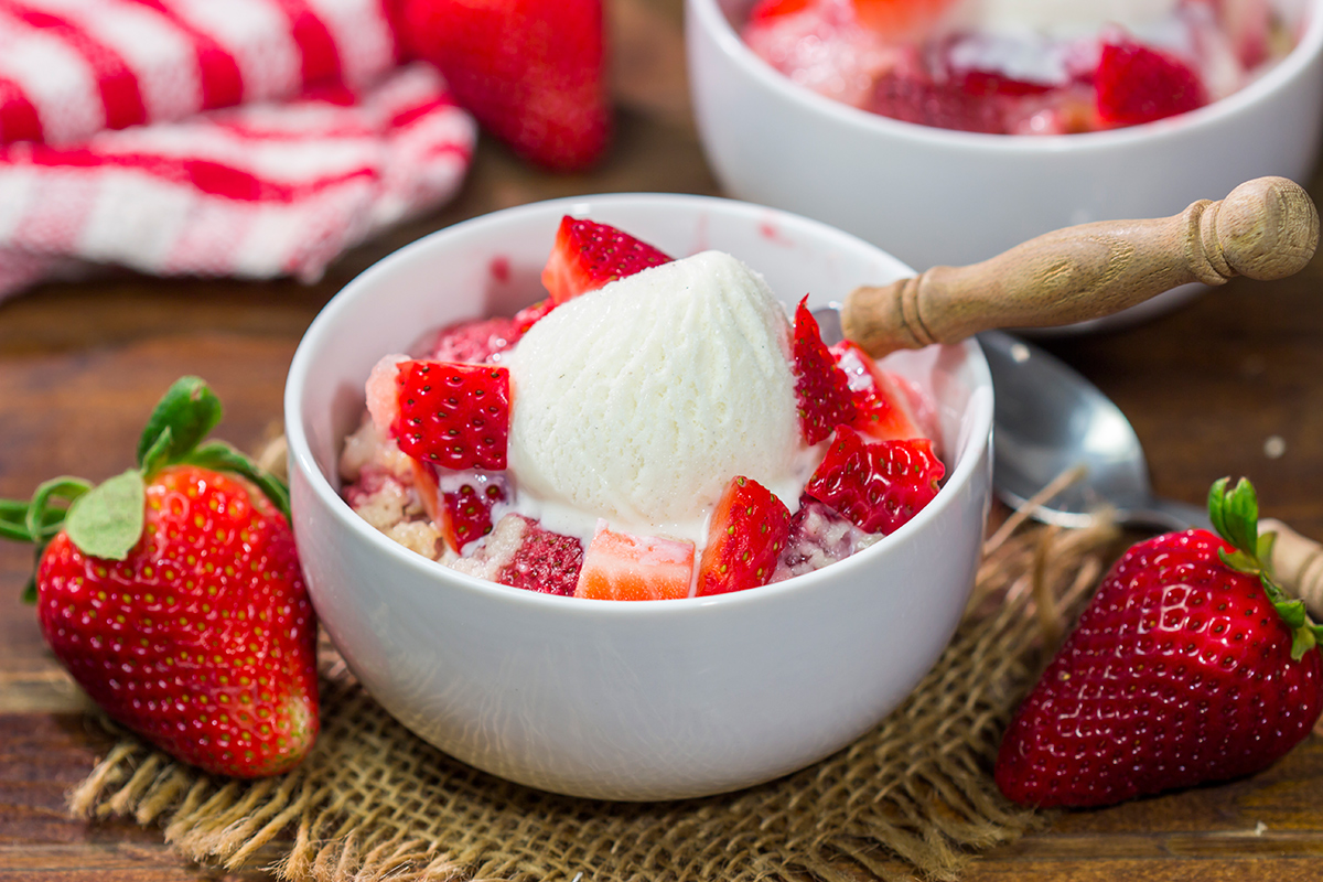 Looking for a tasty dessert for warm summer evenings? This Strawberry Cobbler is an easy treat that's packed with summer berry flavor!