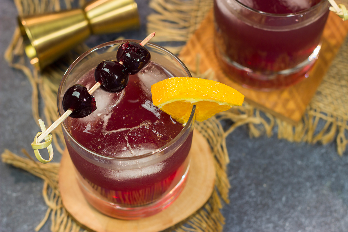 Get into the holiday spirit with a batch of this Bourbon Punch! This whiskey cocktail is easy to make, and it's sure to be the hit of the party.