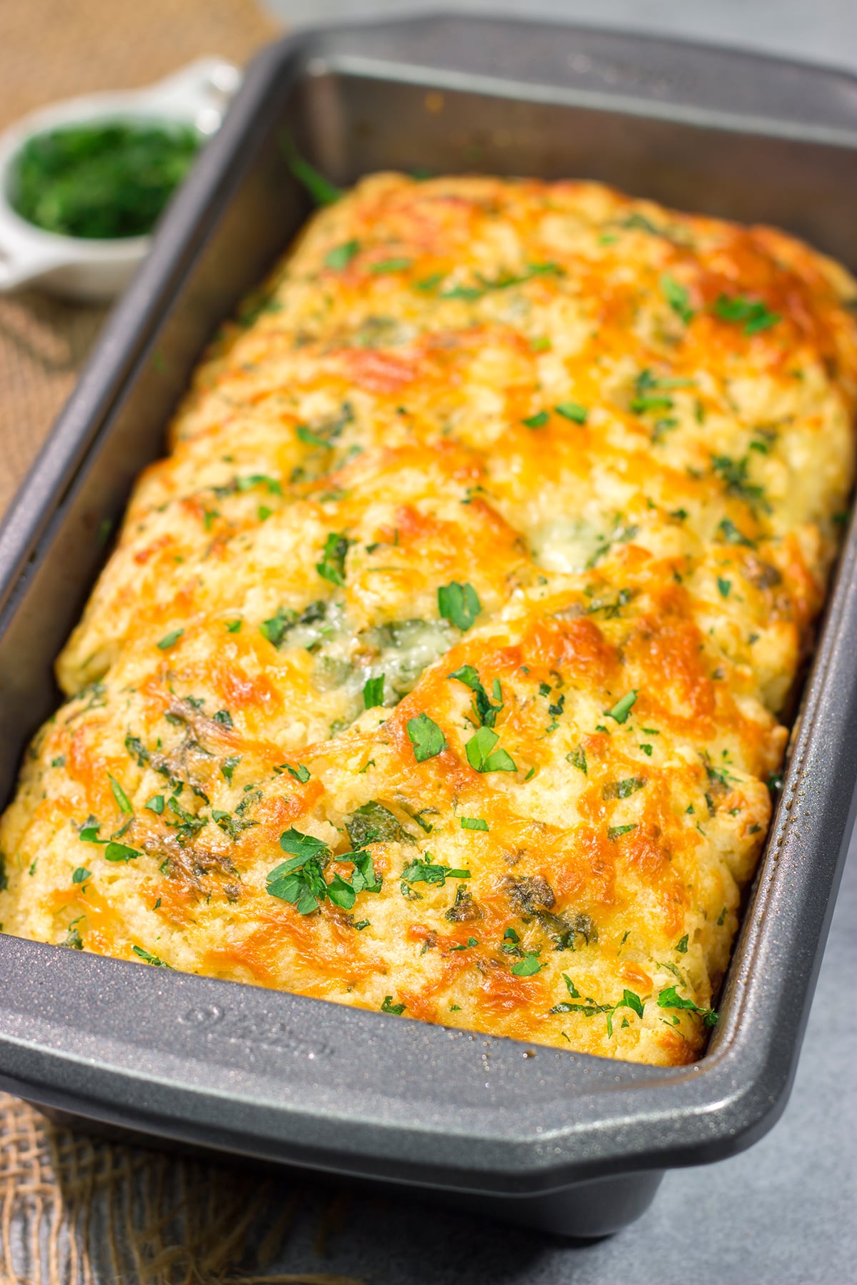 Want a loaf of homemade bread with dinner tonight? This Cheesy Beer Bread only takes about 5 minutes to prepare, and the flavor is amazing!