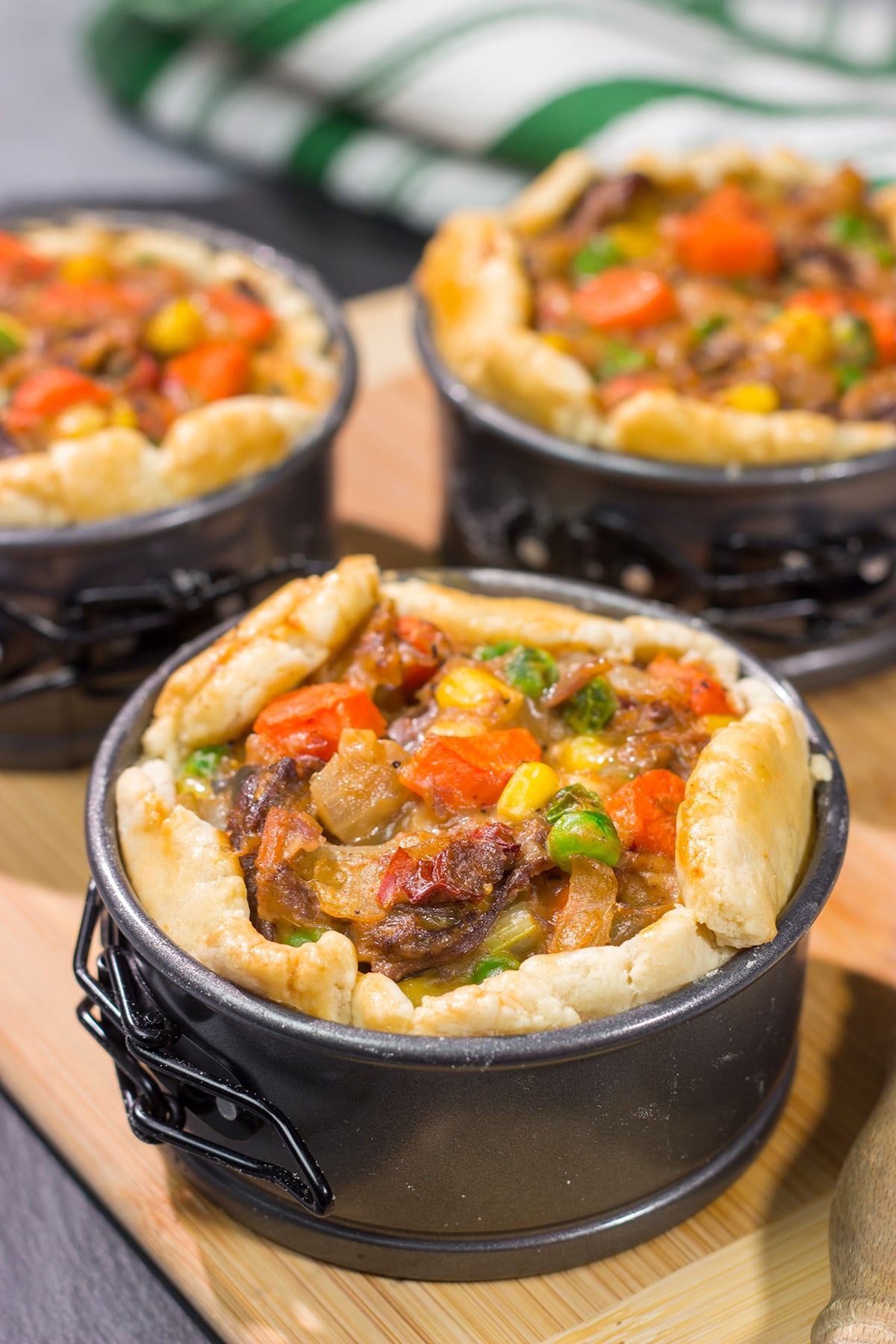 Two favorite cold weather comfort foods come together with this Beef Short Rib Pot Pie!