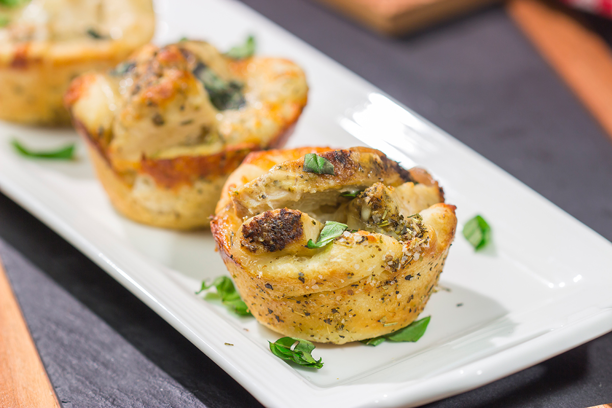 Turn a favorite pasta recipe into a gameday appetizer with these Chicken Alfredo Pizza Bowls. Plus, you get to eat the bowl!