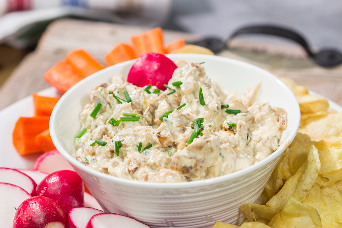This Caramelized Onion Dip is the perfect party appetizer! Grab some crackers, veggies and chips and get ready to dig into this classic dip!