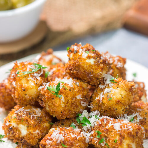 This Toasted Feta is crispy on the outside and warm and creamy on the inside. It can be served as a party appetizer or on top of salads. Enjoy!