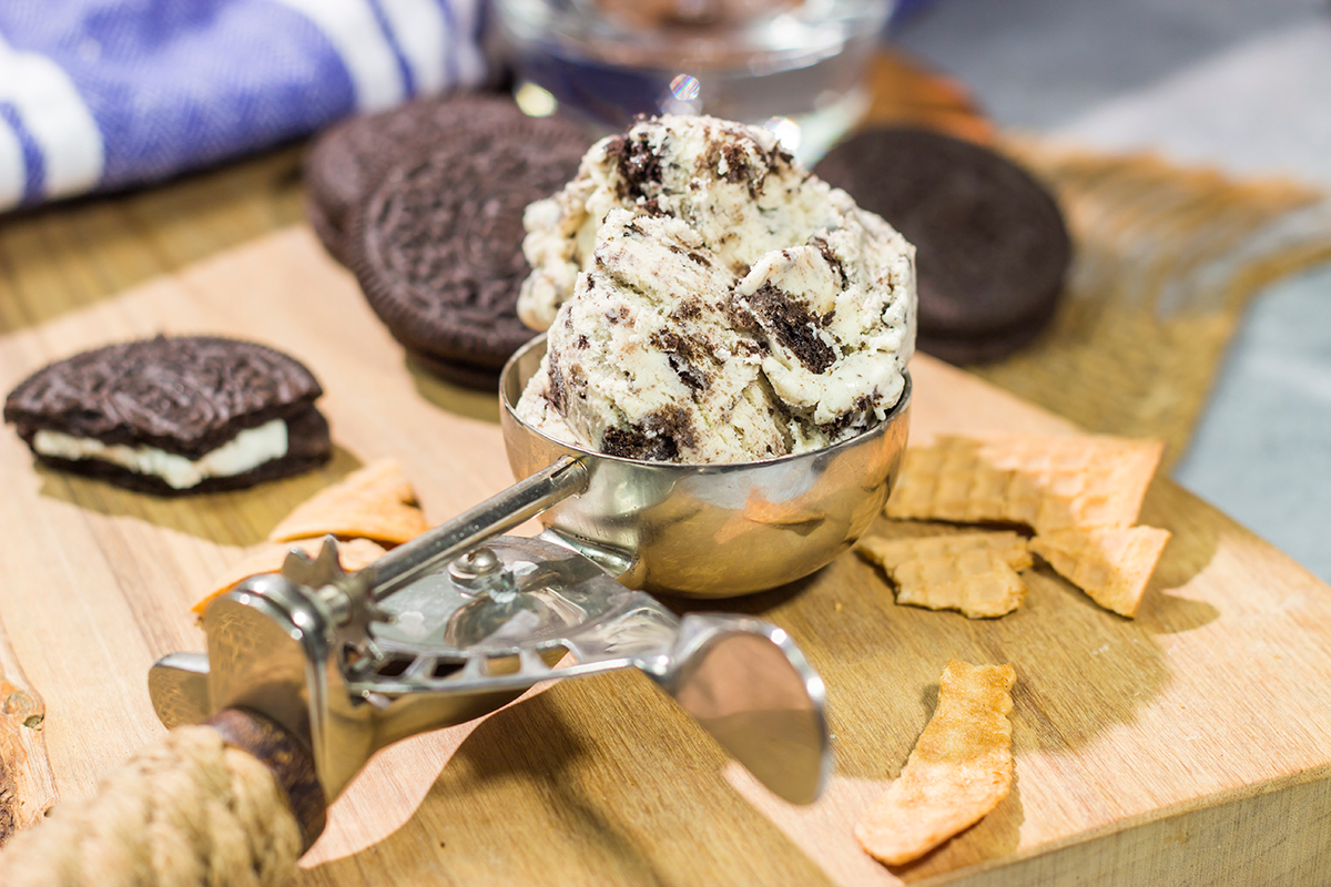 This easy Cookies and Cream Ice Cream recipe is rich and creamy texture with plenty of Oreo cookie chunks mixed in. It's a classic ice cream flavor for a reason!